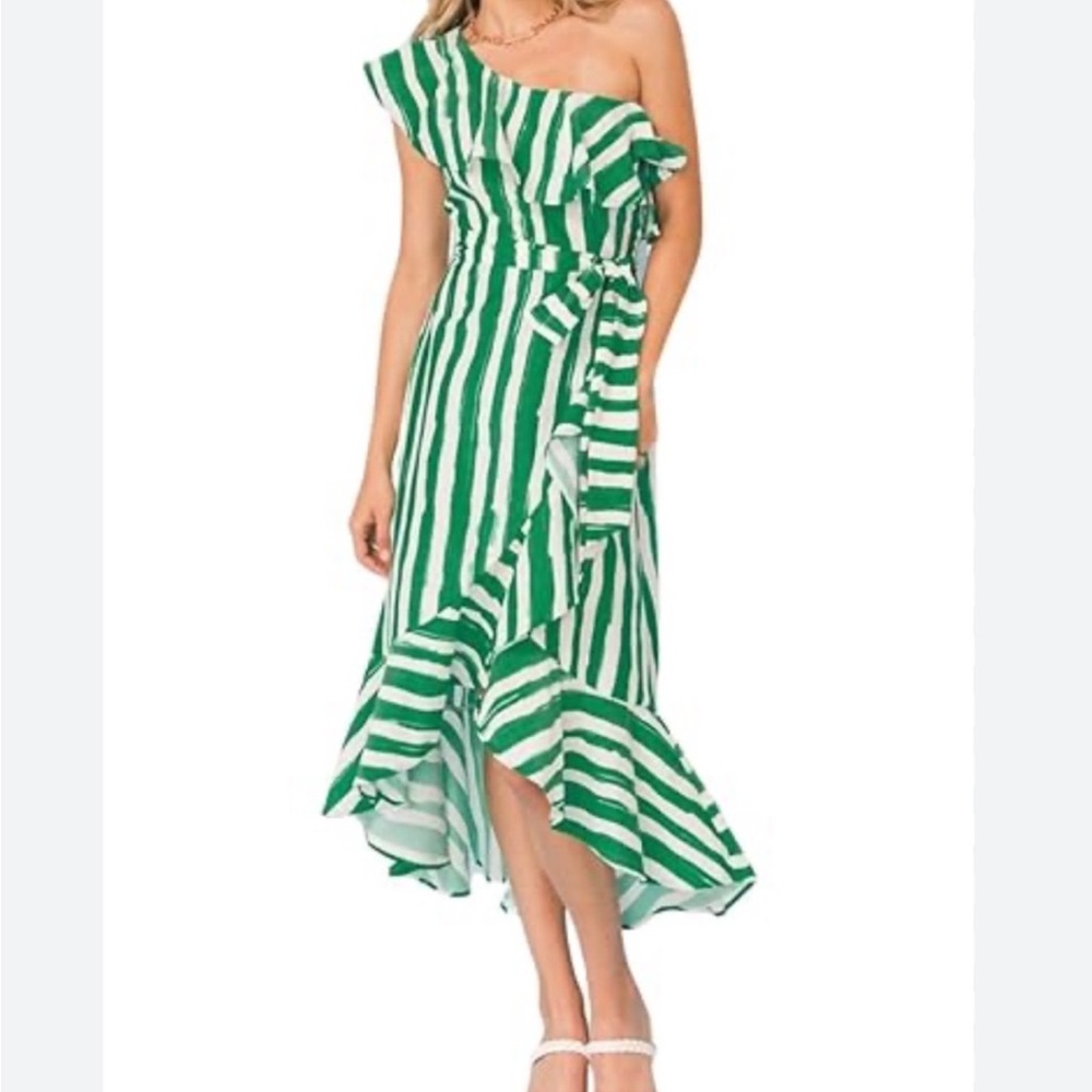 Flying Tomato Green and White One-Shoulder Dress